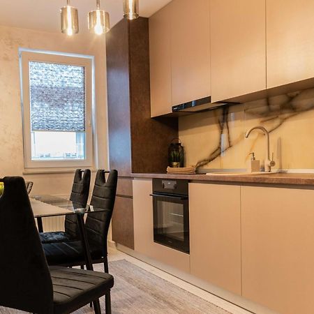 Apartment Alios Lux Брашов Екстериор снимка