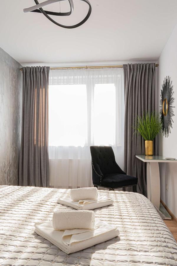 Apartment Alios Lux Брашов Екстериор снимка